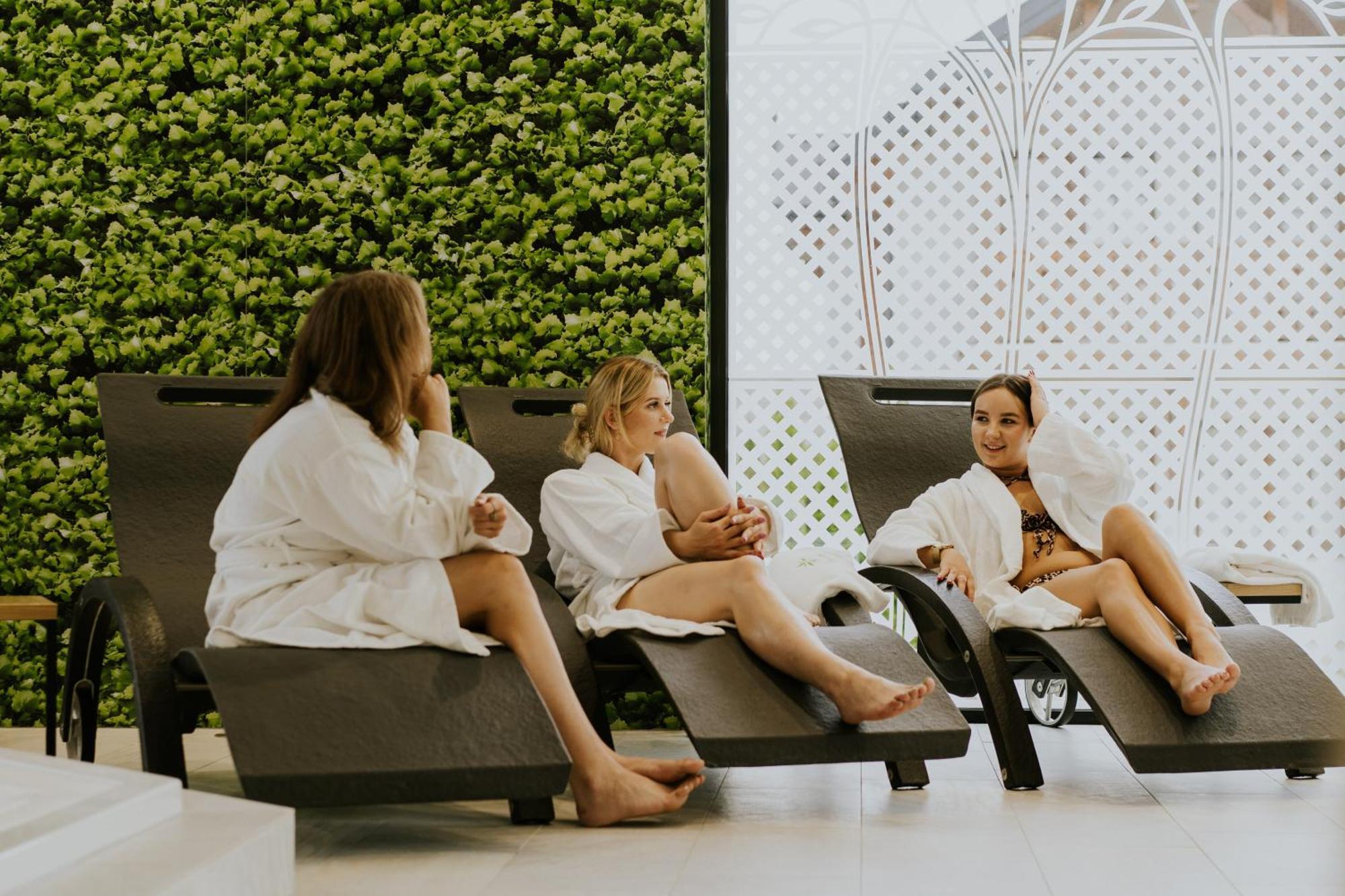 Aura Medical Spa Nałęczów Extérieur photo